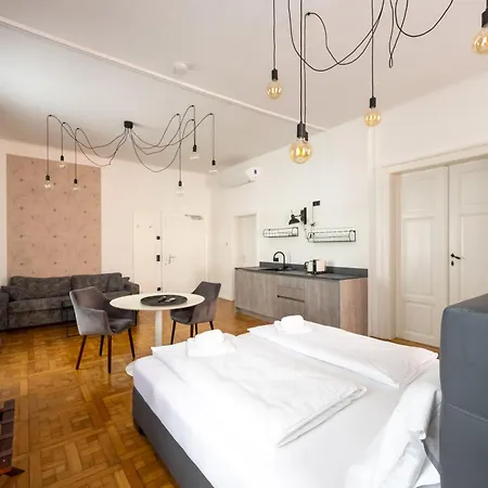 Designer Boutique Trauttmansdorffgasse * Štýrský Hradec