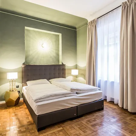 Designer Boutique Trauttmansdorffgasse