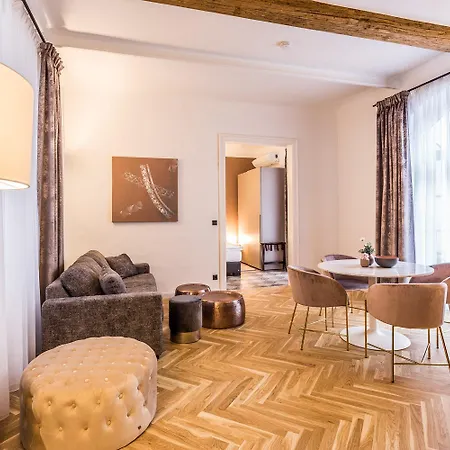 Designer Boutique Trauttmansdorffgasse Štýrský Hradec