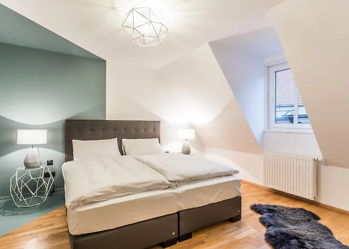 Designer Boutique Trauttmansdorffgasse *