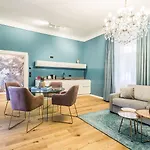 Designer Boutique Trauttmansdorffgasse Graz