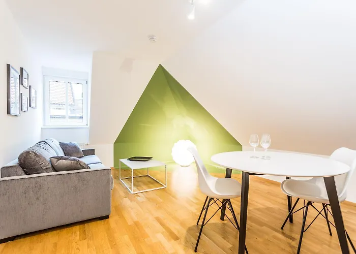 Designer Boutique Trauttmansdorffgasse *