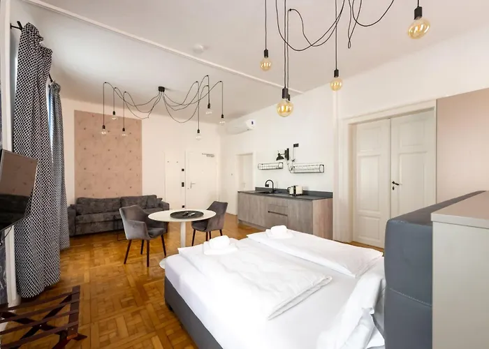 Designer Boutique Trauttmansdorffgasse Apartment