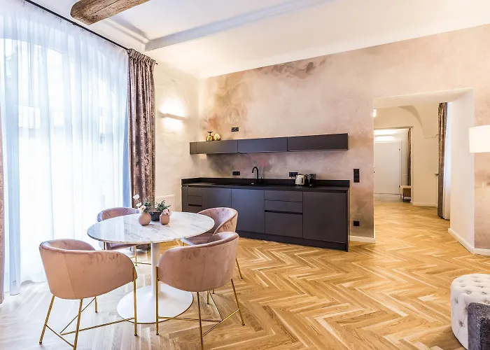 Designer Boutique Trauttmansdorffgasse Apartment Graz
